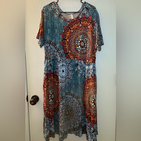Poseshe colorful medallion print short sleeve dress women’s 3x pockets & soft - Picture 7 of 12